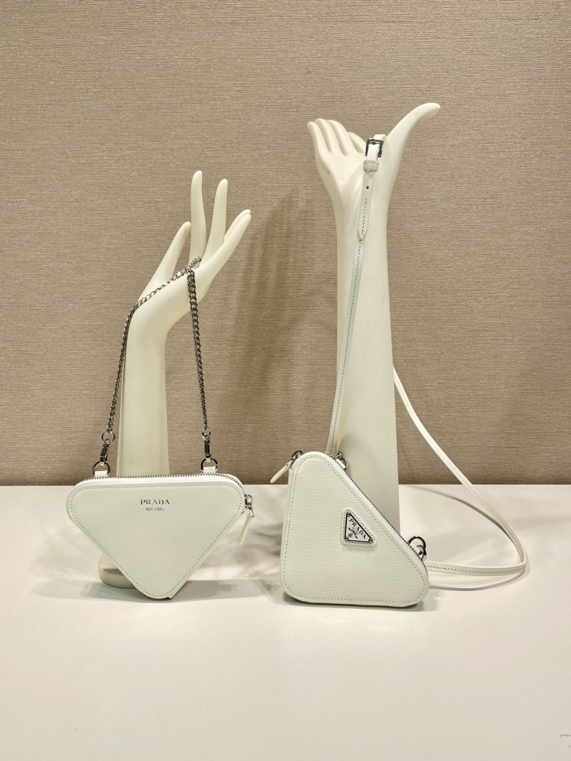 Pra*a triangle pouch